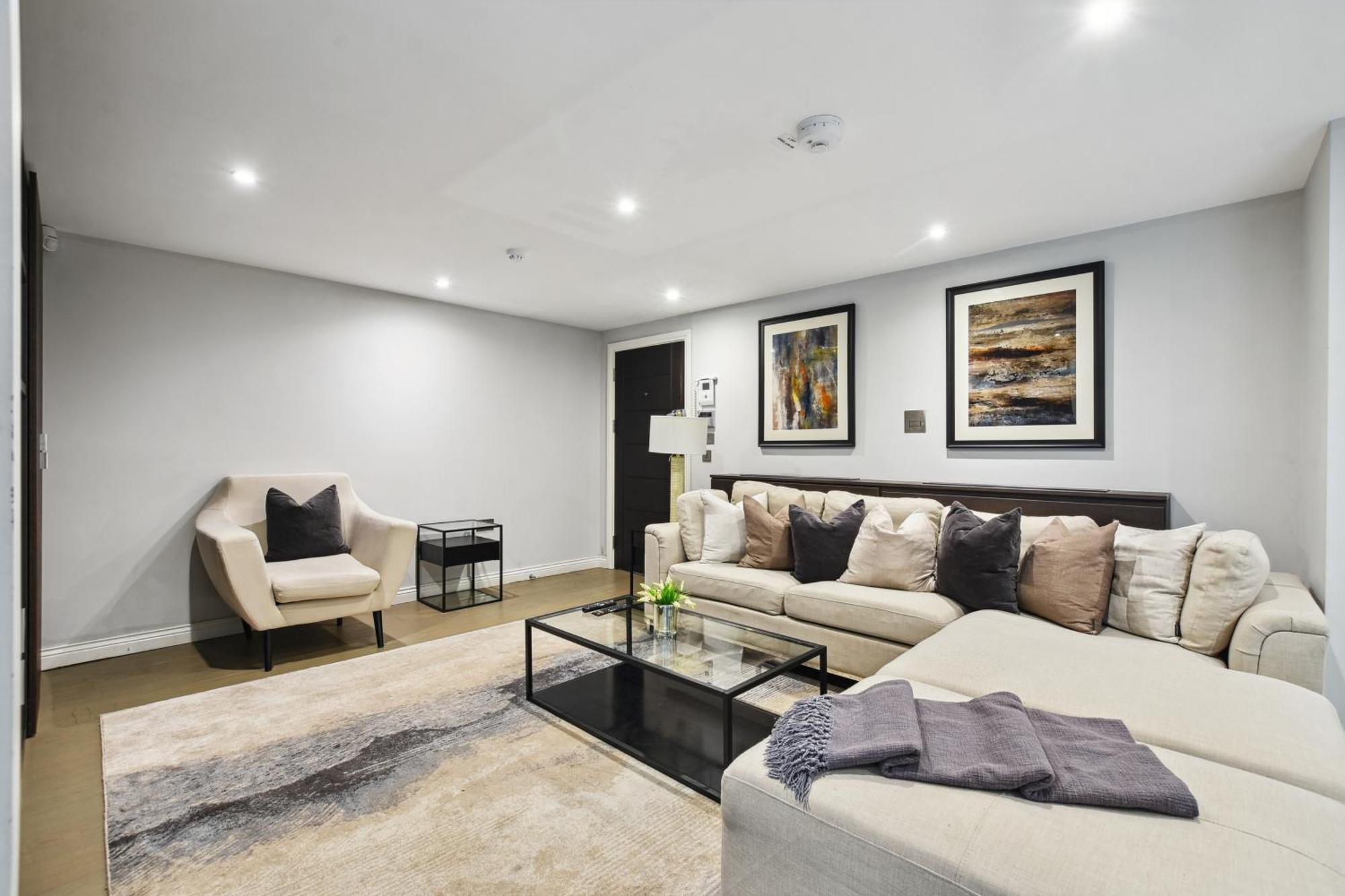 Buckingham Palace Residences By Aeria Apartments London Exterior foto